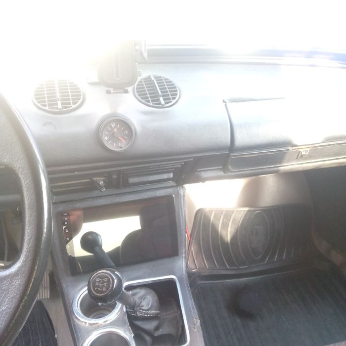 Vaz legendarni moshina