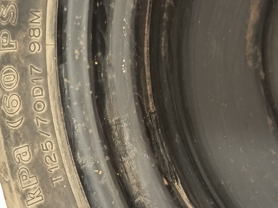 Гума патерица за Тойота.