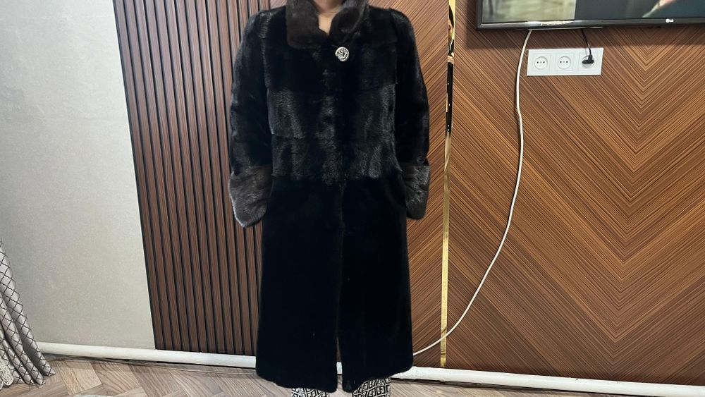 Продам норковую шубу в идеальном состоянии!