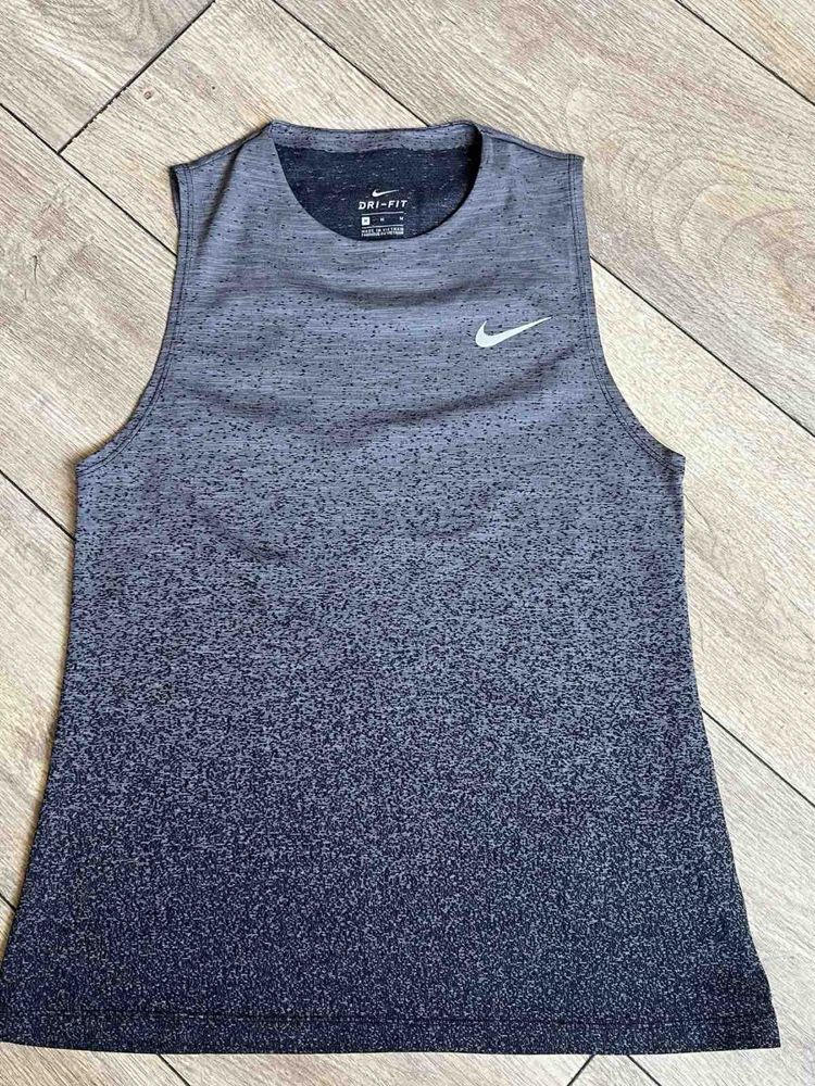 Дамски потник Nile Dri- Fit / РР М