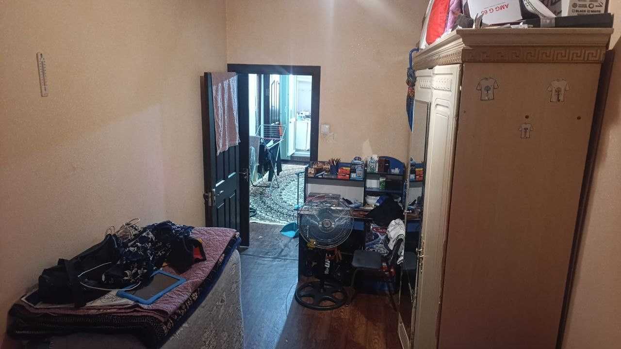 Продается СВОЯ собственная квартира, трехкомнатная ( 4х ком ), 64м2.