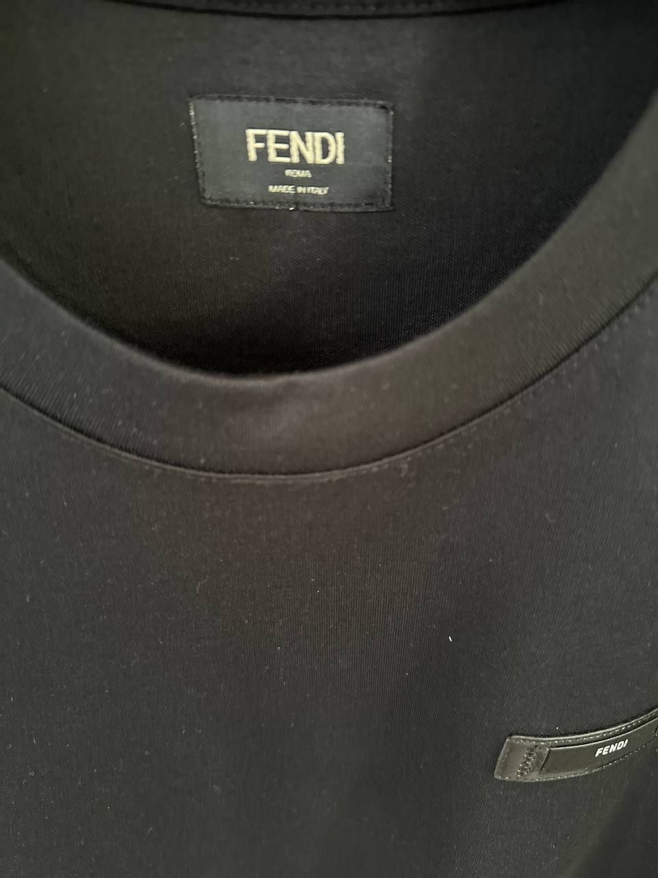 Нова мъжка тениска Fendii в бял и черен цвят
