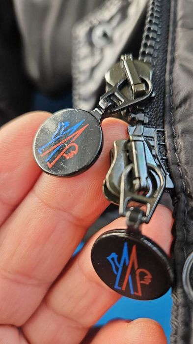 Moncler puf, masura M, model deosebit,