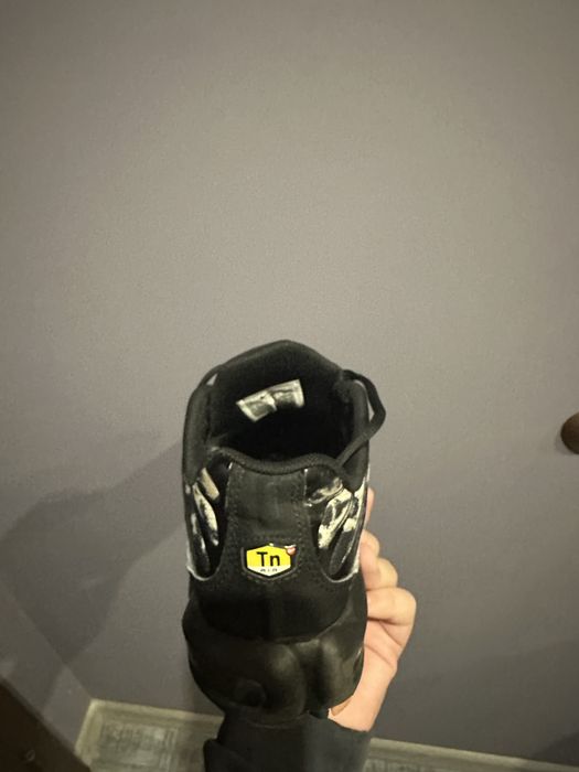 Продавам обувки TN