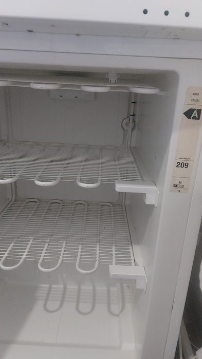 Морозилка отличная