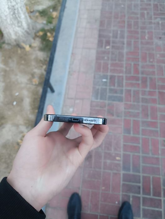 iphone 13 pro max 
Yomkist 78%
rangi graphite 
holat ideal qirilgan si