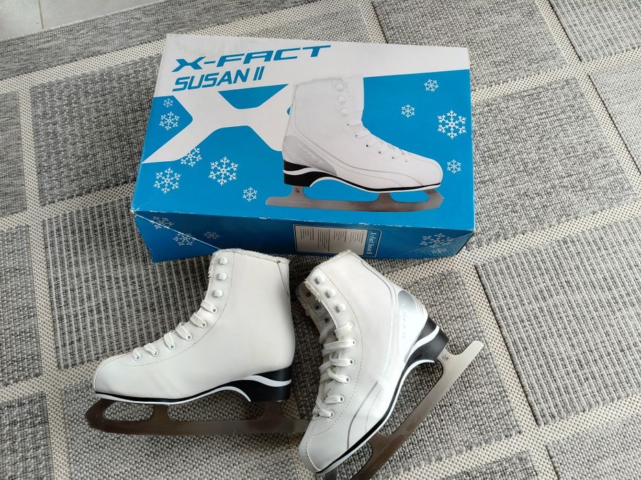 Patine femei X-Fact Susan Ii alb, marimea 37
Susan II - Alb
Patine pen