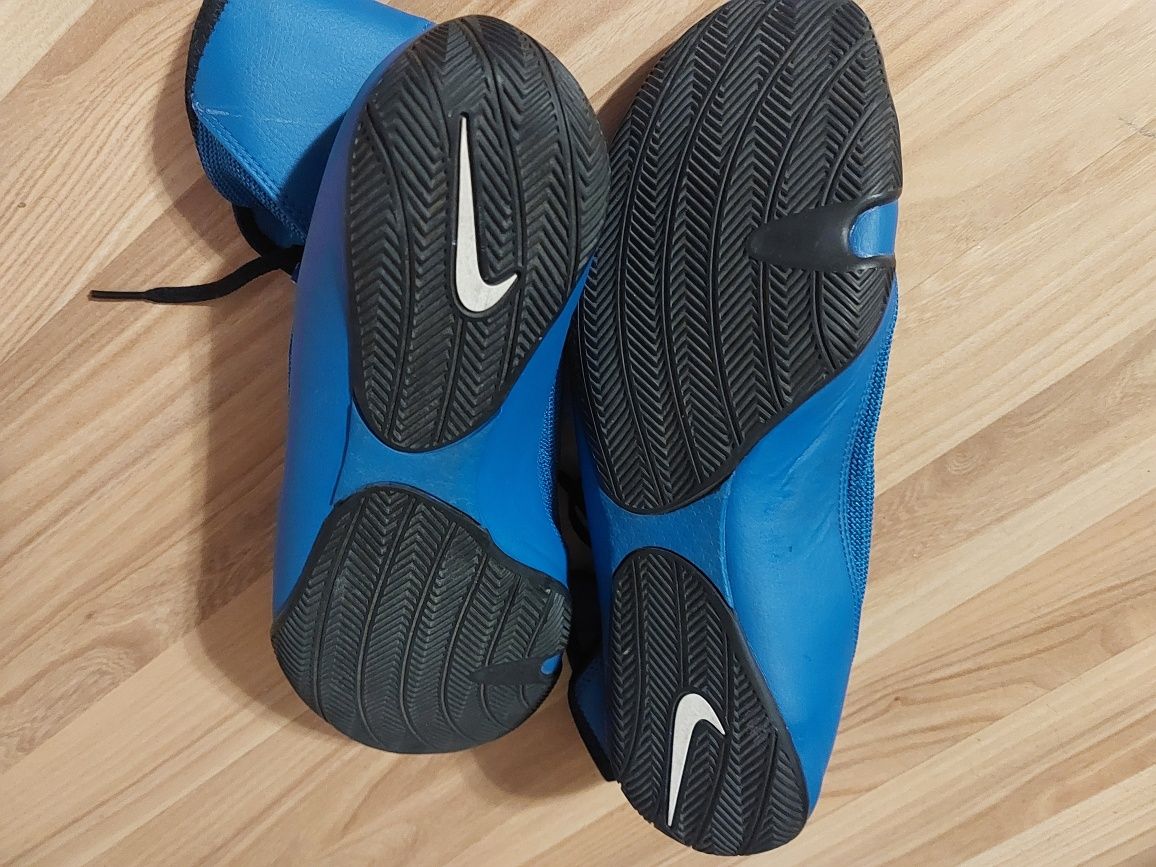 Обувки за бокс Nike