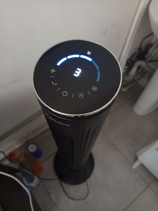 Продам вентилятор Midea