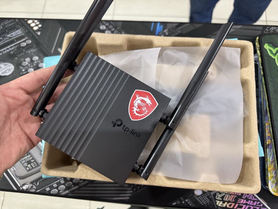 Роутер TP-Link Archer C64 (почти новый)