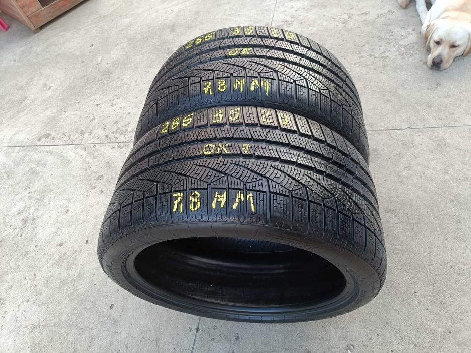 Doua anvelope iarna 285 35 20 pirelli sottozero 2 profil de 7,8 mm