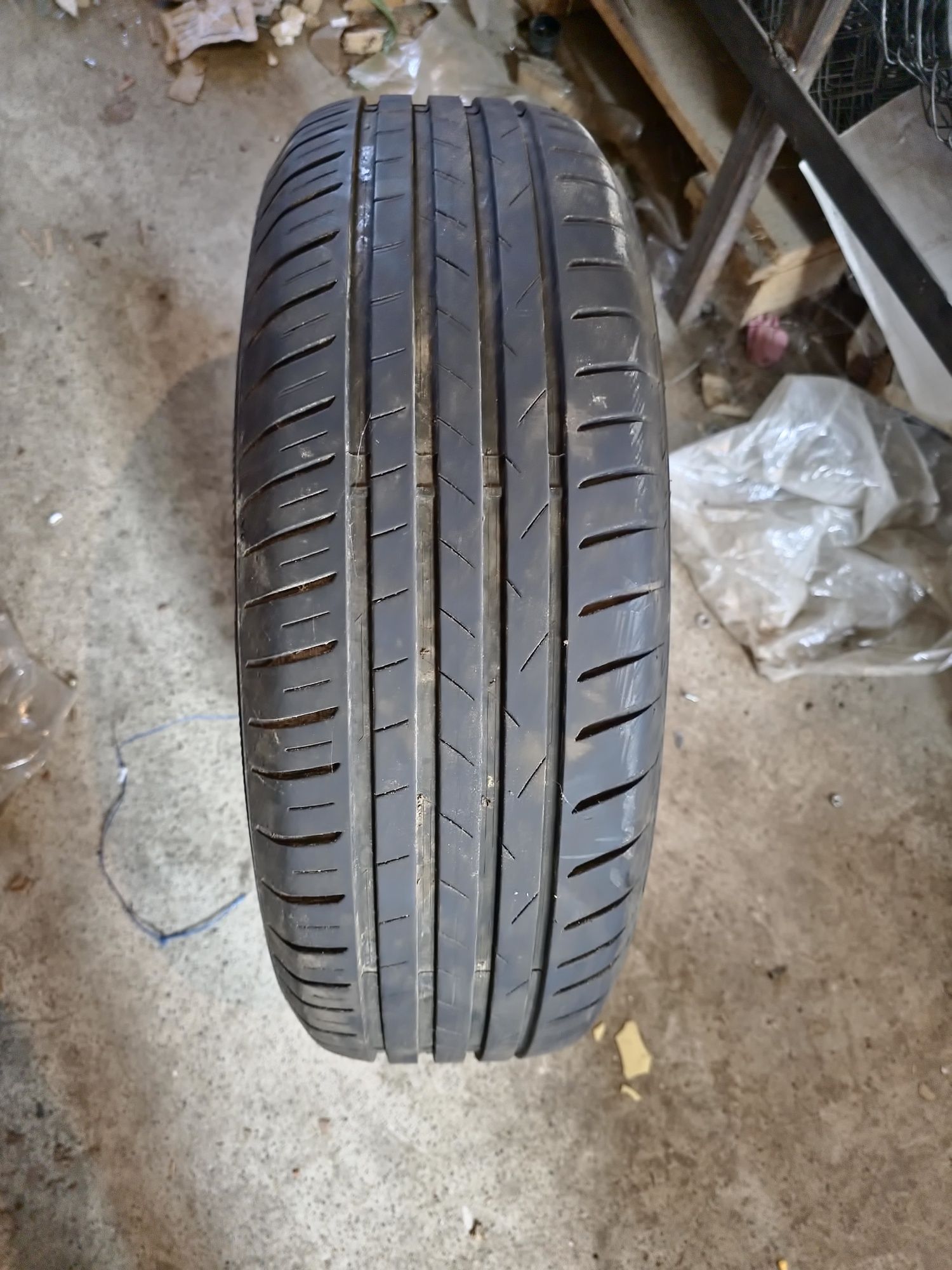 Vredestein / Nokian vara 195 65 R15 91V