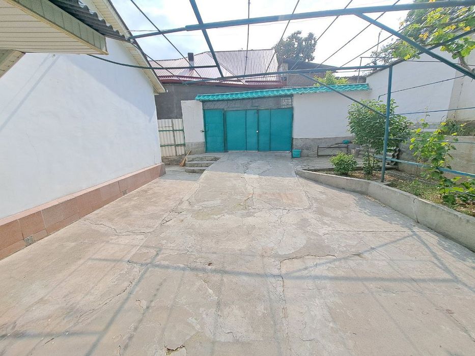 Продаю участок Мирзо Улугбек Луначарская