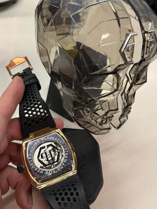 Часовник Philipp Plein
