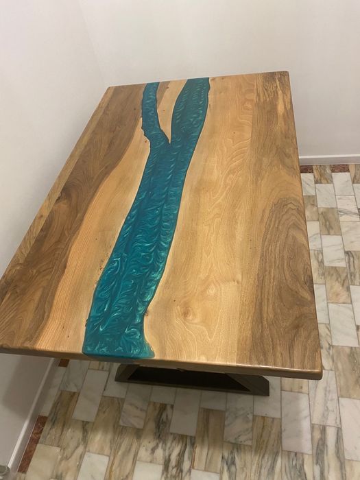 Mese cu rasina epoxidica