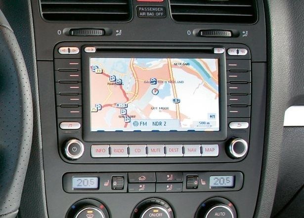 Decodare ONLINE Radio Casetofon CD Media Navigatie RNS RCD Dacia Ford