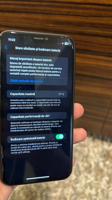 iphone 11 64gb, baterie 77%
