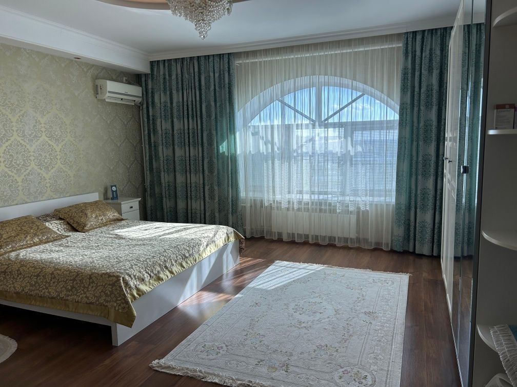 Продам 4 х комнатную квартиру ЖК Альтаир