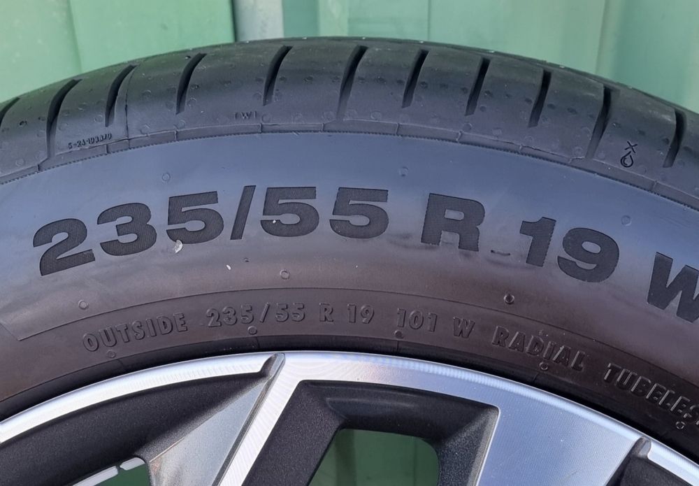 19 цола Нови Оригинални Джанти с Гуми 235/55/19  Audi Q5