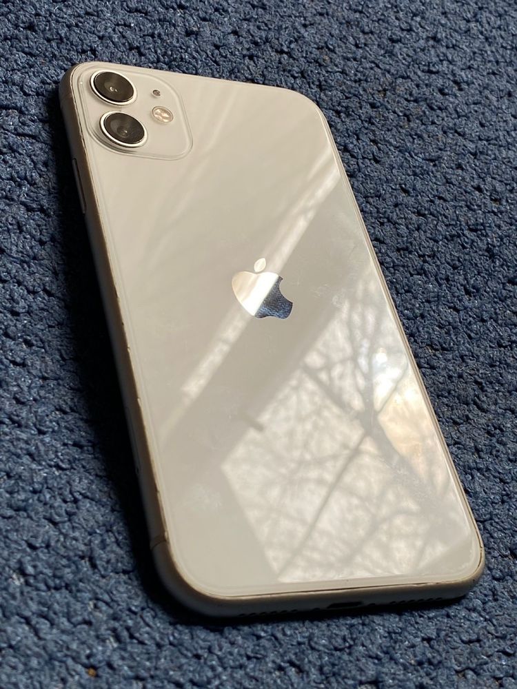 Iphone 11 торг обмен