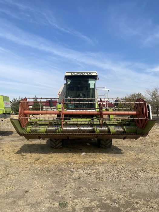 Класс комбайн сотилади