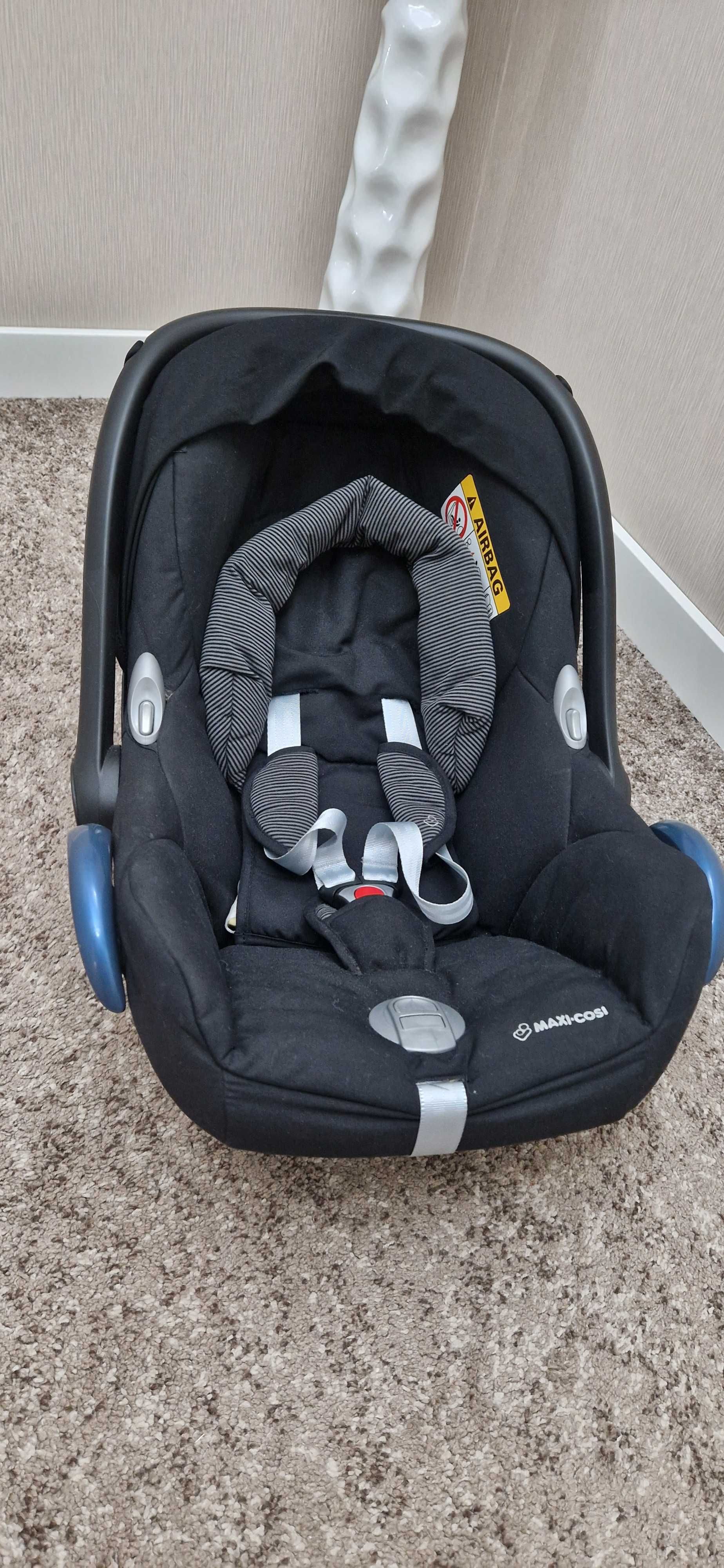 Столче за кола Maxi Cosi Cabrio Fix 0-13 кг.
