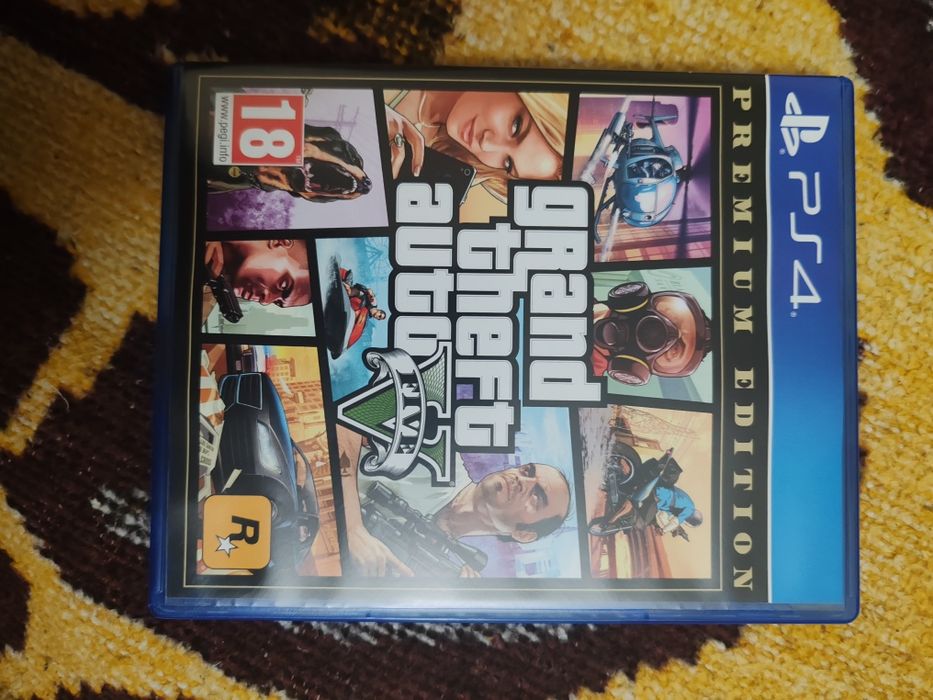 Joc gta 5 pentru PS 4,folosit o singura data