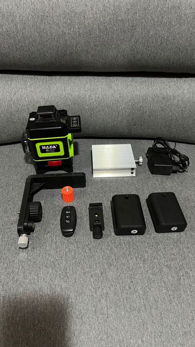Лазерен нивелир Hilda 4D 16 линии със дистанционно