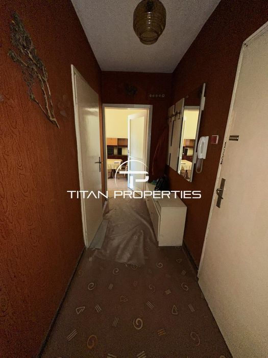 Дава се под наем Двустаен апартамент в Бургас, Славейков - 46 кв.м за 255 € - Снимка #3