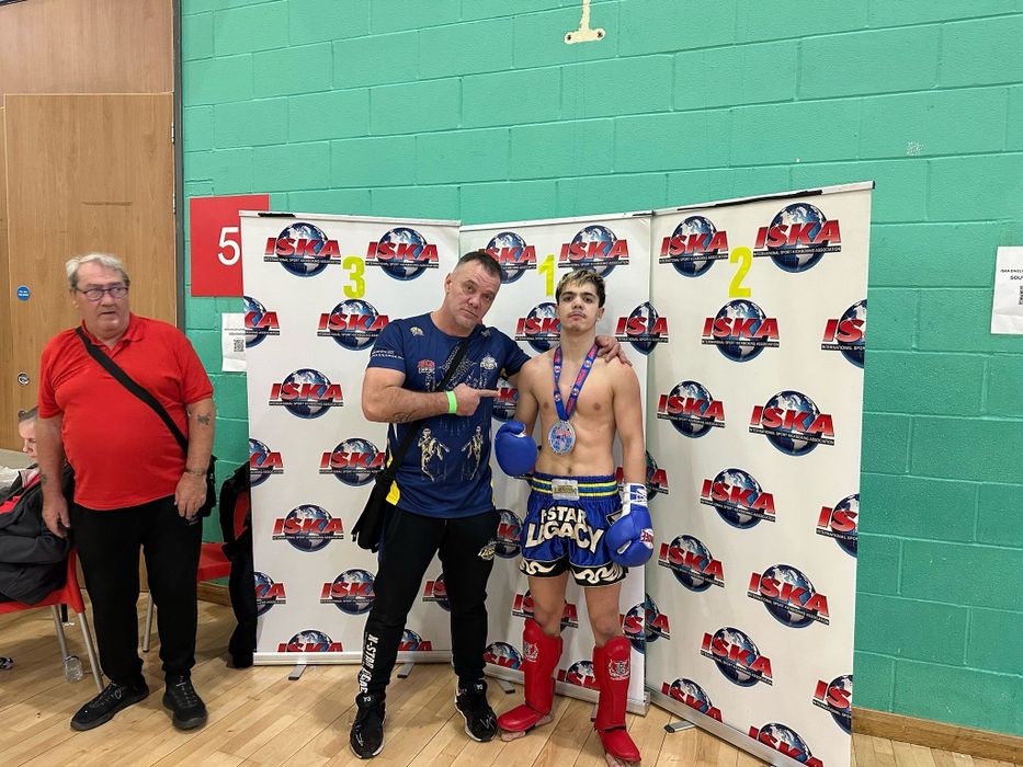 Antrenamente Private  Muay thai ,kickboxing ,Autoaparare