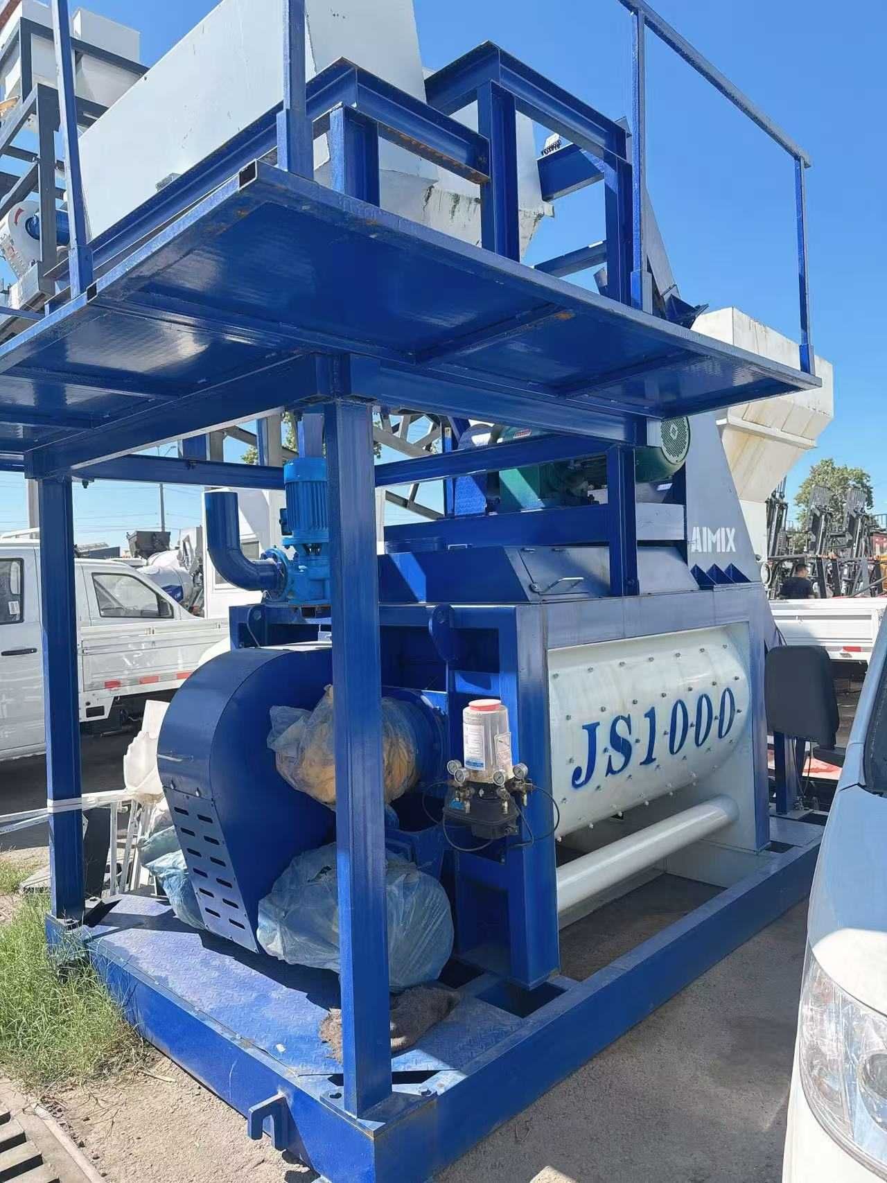 Бетоносмеситель JS1000( 1м3)