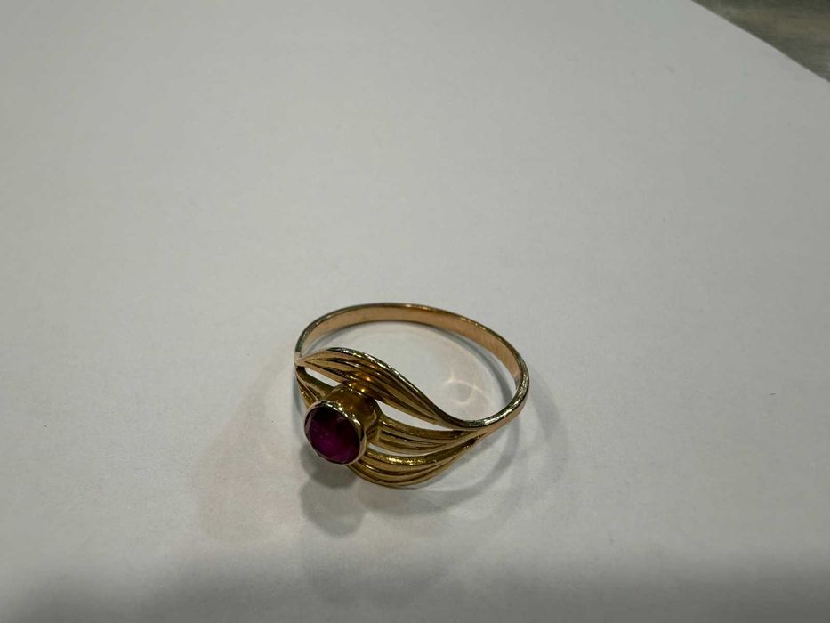 Елегантен дамски пръстен – 2.21 г