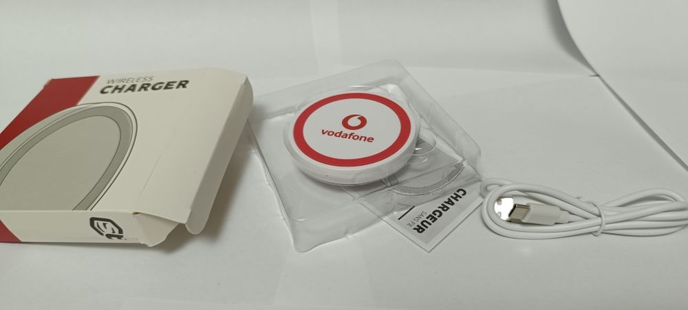 Încărcător wireless Vodafone 2A