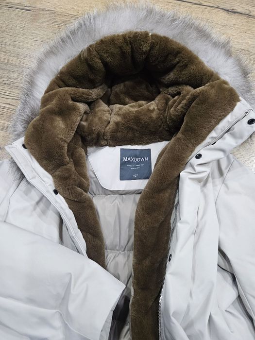 Пуховик  с натуральном мехом