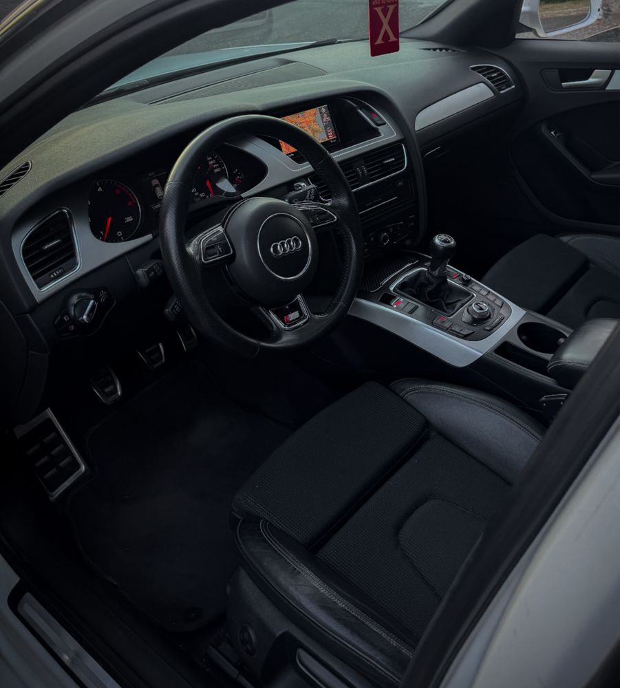 Audi A4 B8 2.0 TDI