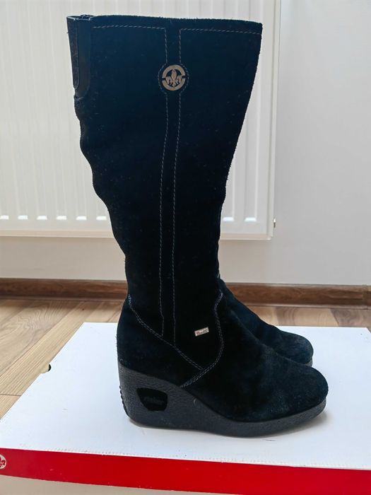 Cizme piele intoarsă negre
