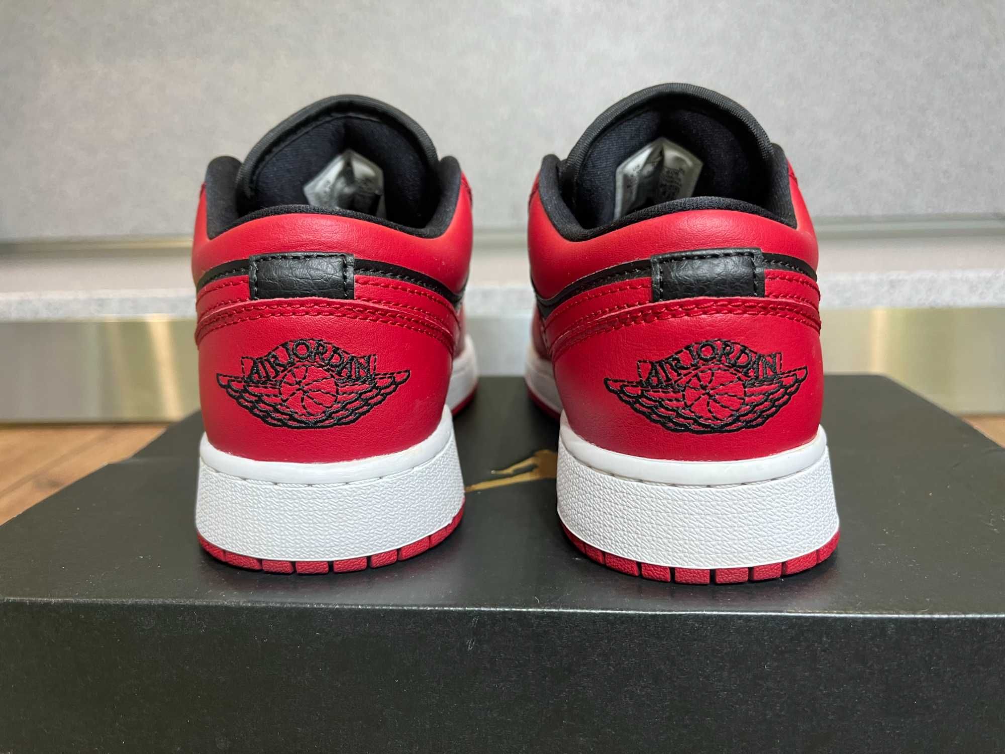 ОРИГИНАЛНИ *** Air Jordan 1 Low Reverse Bred Banned