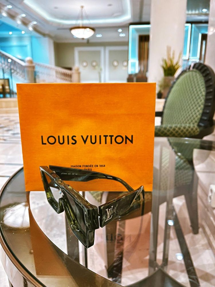 Louis Vuitton ochelari de soare Cyclone