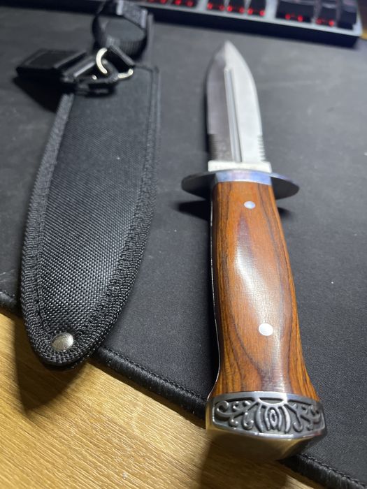 Cutit Columbia ascutit