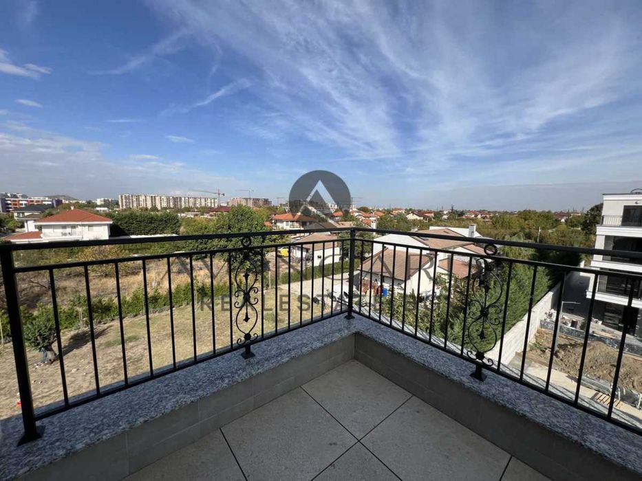 Продава се Тристаен апартамент в Пловдив, Беломорски - 145 кв.м за 1139 €/кв.м - Снимка #15