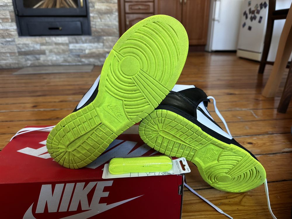 Nike Dunk High “Electric” Panda