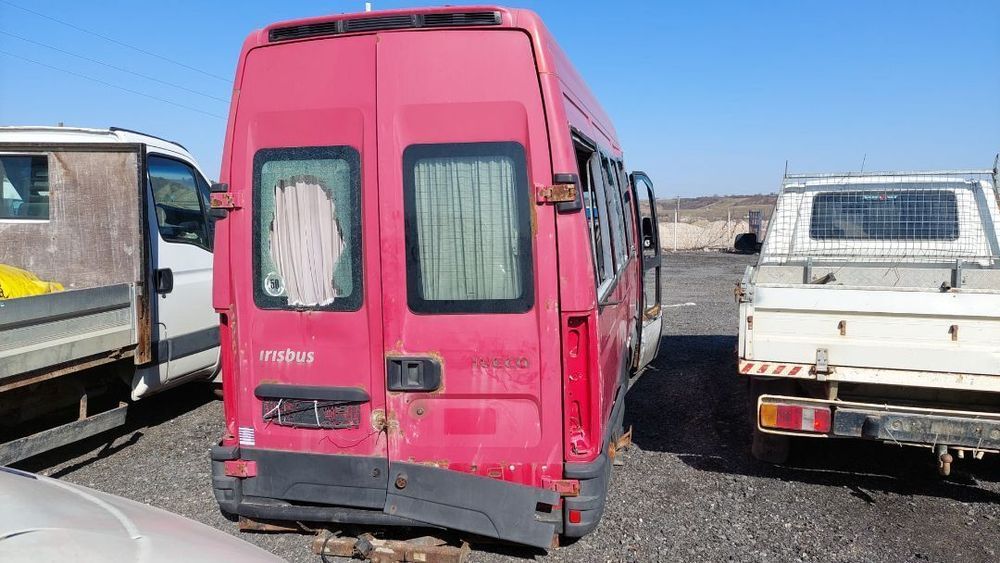 Dezmembram Iveco Irisbus Daily, an 2009, motor 3.0 D