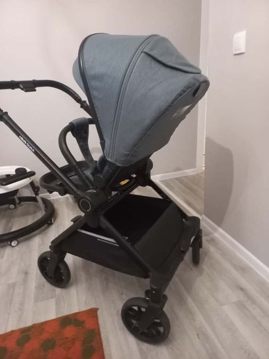 Коляска 2 в 1 ининг беби
