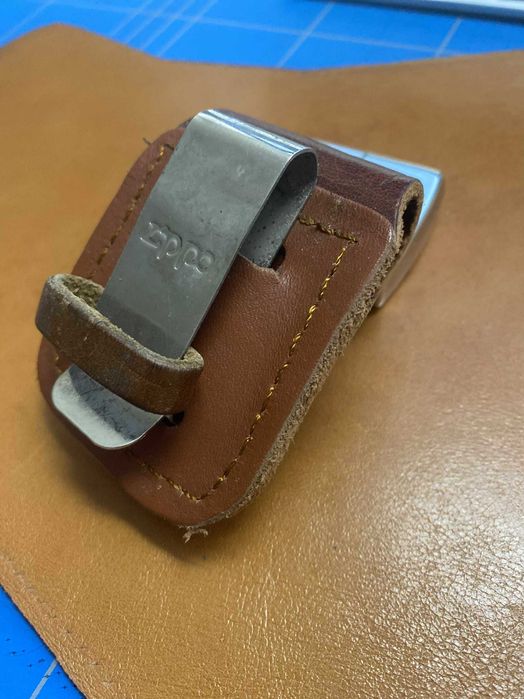 Bricheta Zippo Bradford PA Silver Plated + husa de piele