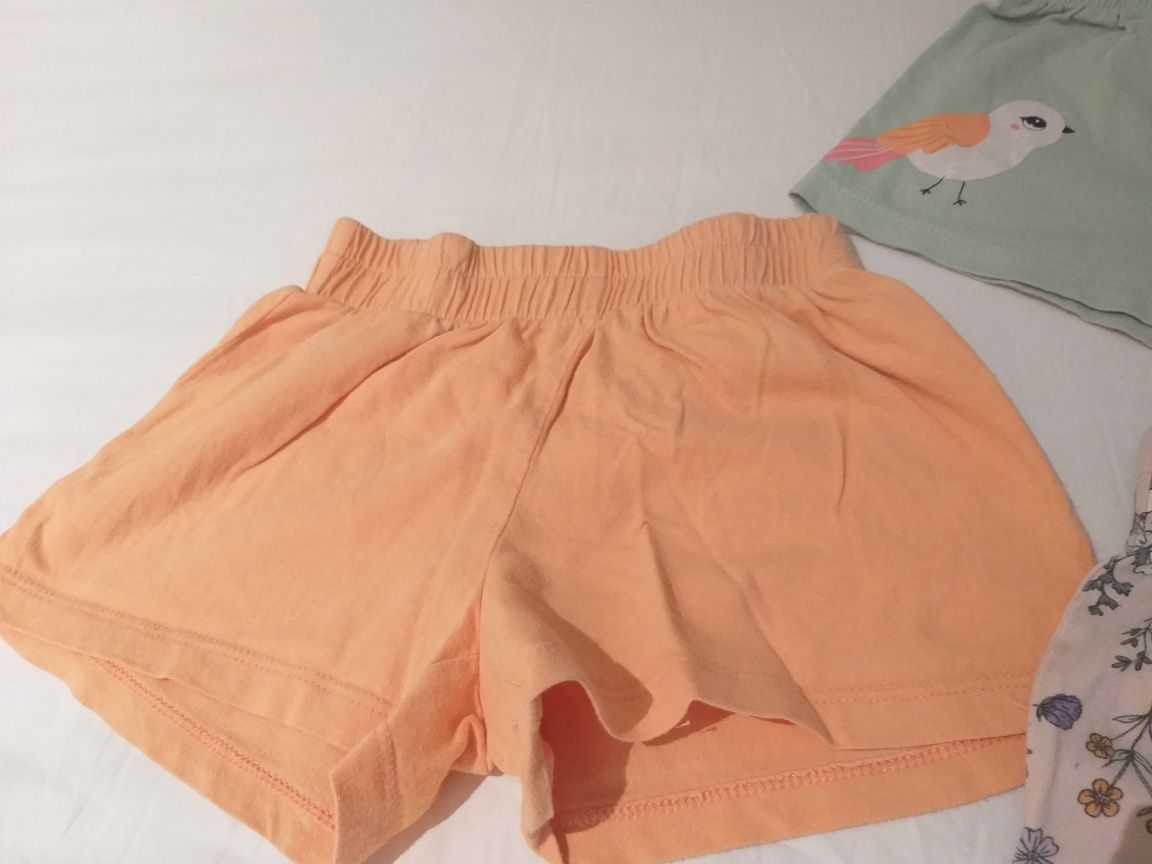 3 pantaloni scurti, marime 92