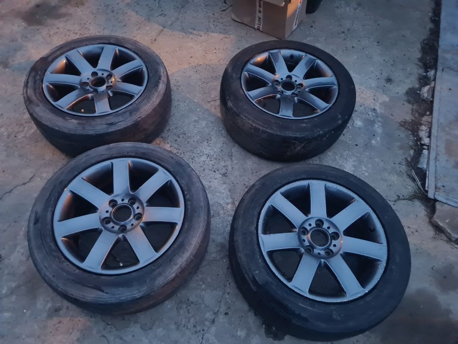 Vând jante cu tot cu cauciucuri de bmw