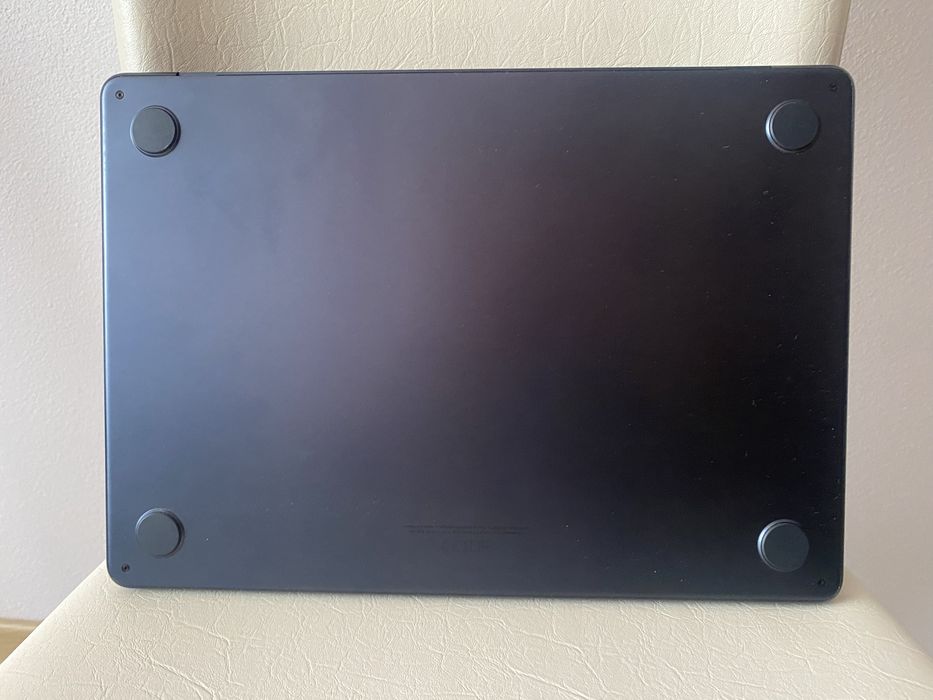 Se vinde MacBook Air 2022