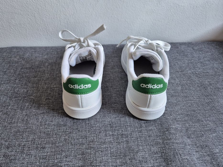 Adidasi / pantofi sport copii Adidas ~ mărimea 28 ~ ca Noi