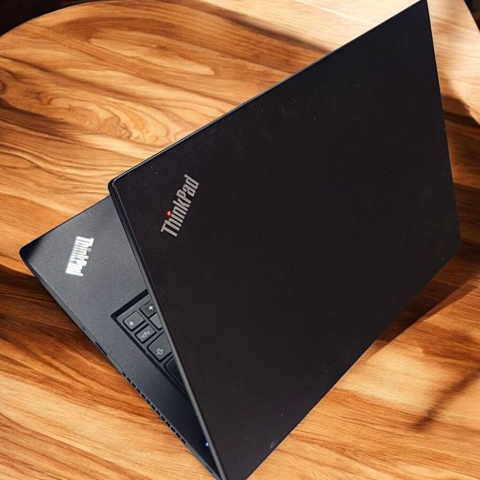 Бизнес лаптоп LENOVO L490 - Core i5 / 16 RAM / 256 NVMe / 14 inch