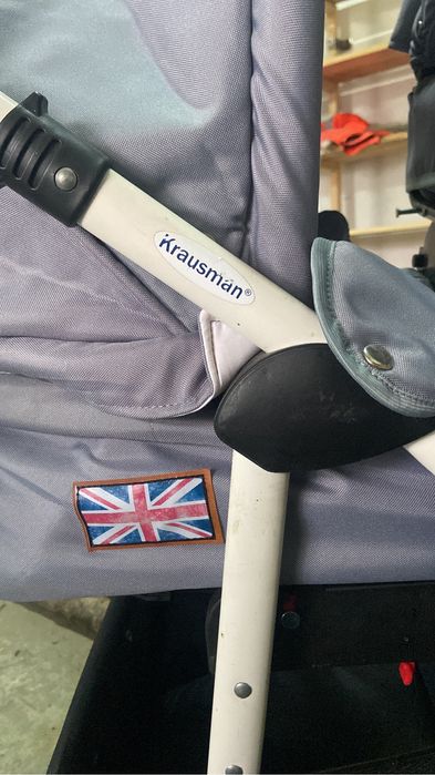 Vând cărucioare de copii